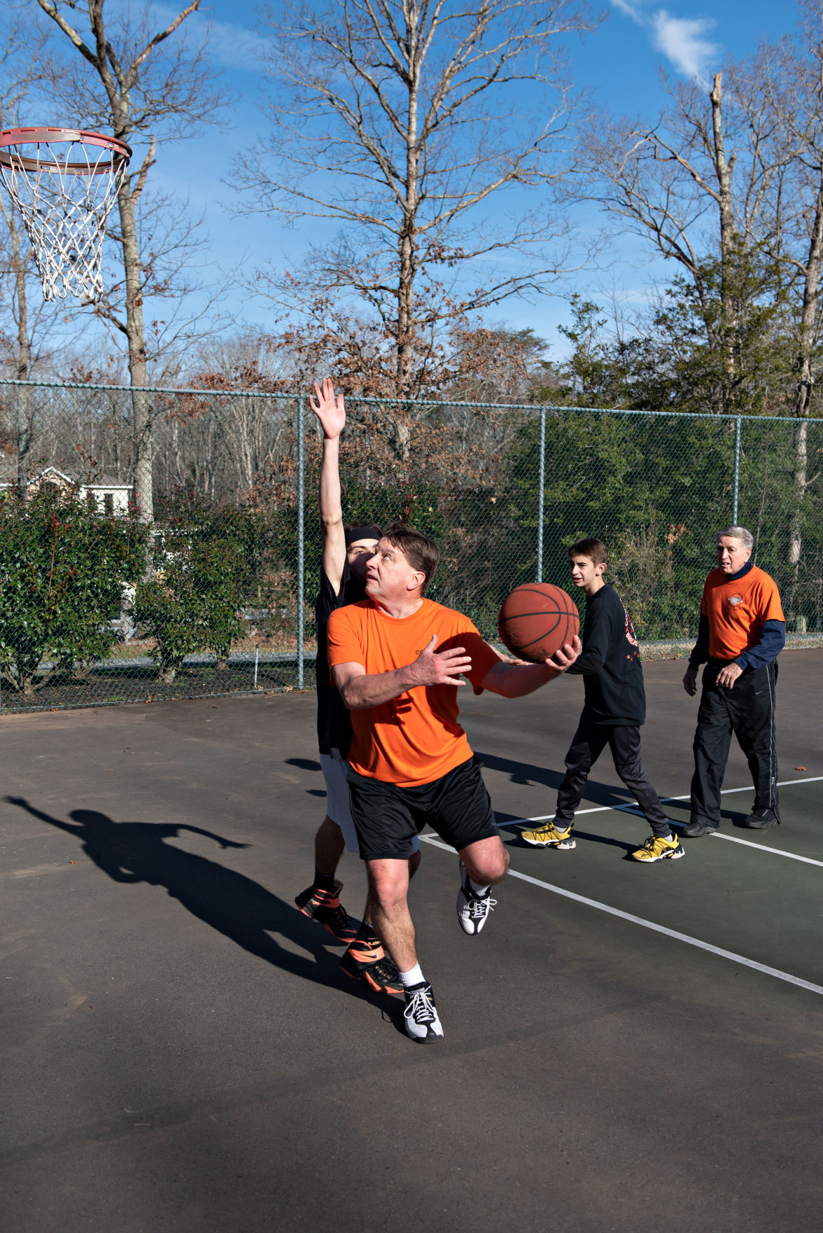 010321_nws_50hoopsclub